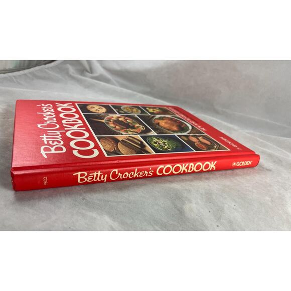 Betty Crocker Cookbook New Revised Edition 1978 Complete Recipes Hard Cover EUC - Picture 9 of 10